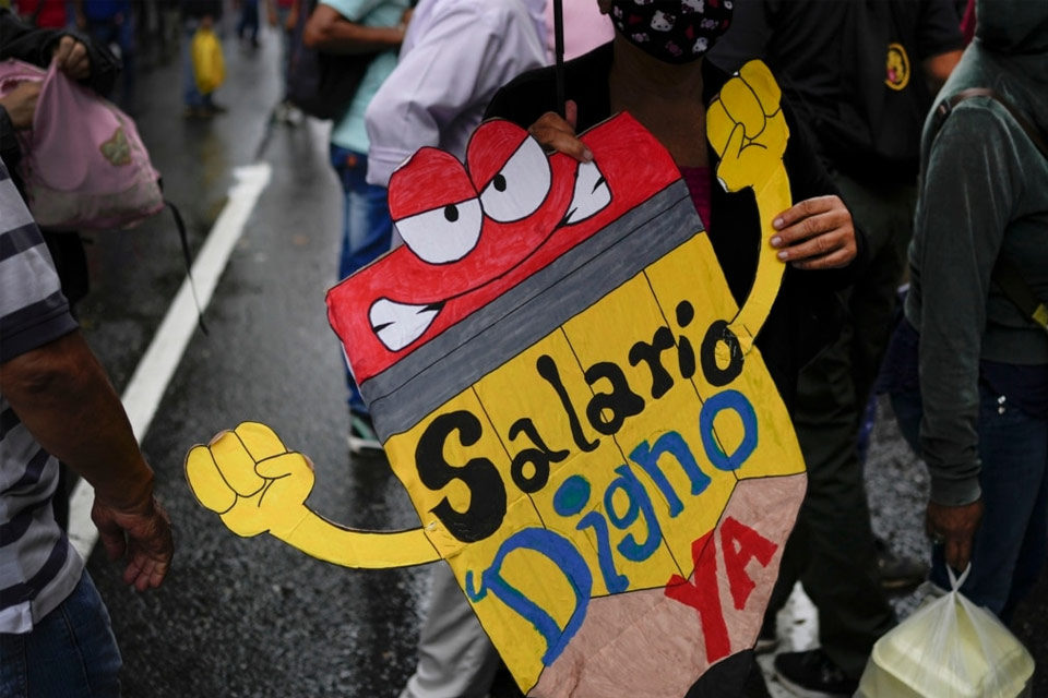 Confederación de Trabajadores pide aumento de salario mínimo con revisión cada trimestre