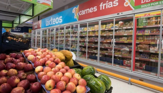 CENDAS: canasta alimentaria de marzo subió 8,2 % de su precio en dólares